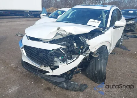 2025 Mazda Cx-30 2.5 S Premium Package from USA, damaged, VIN 3MVDMBDM3SM788057